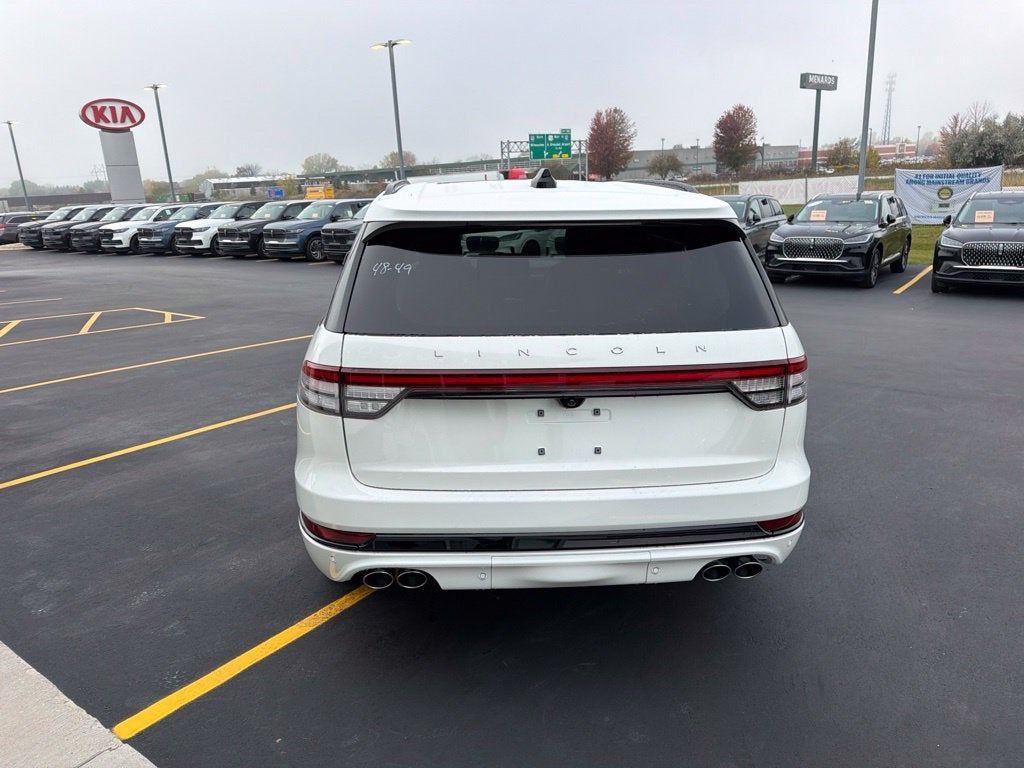 2027 Lincoln Aviator Premiere Premium