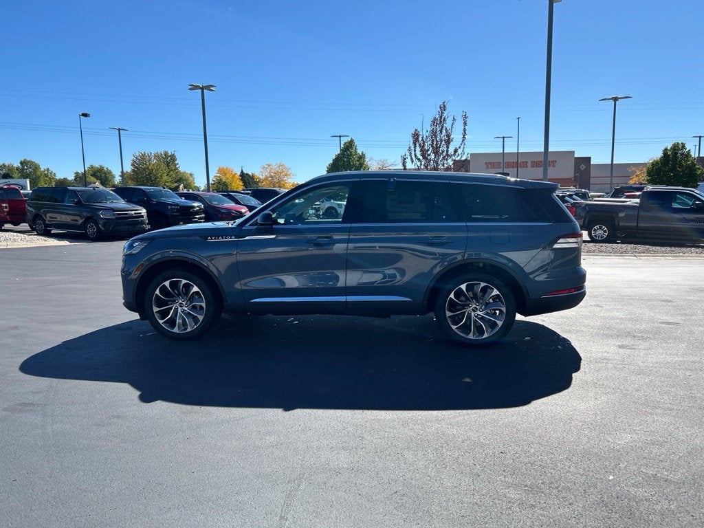 2027 Lincoln Aviator Premiere