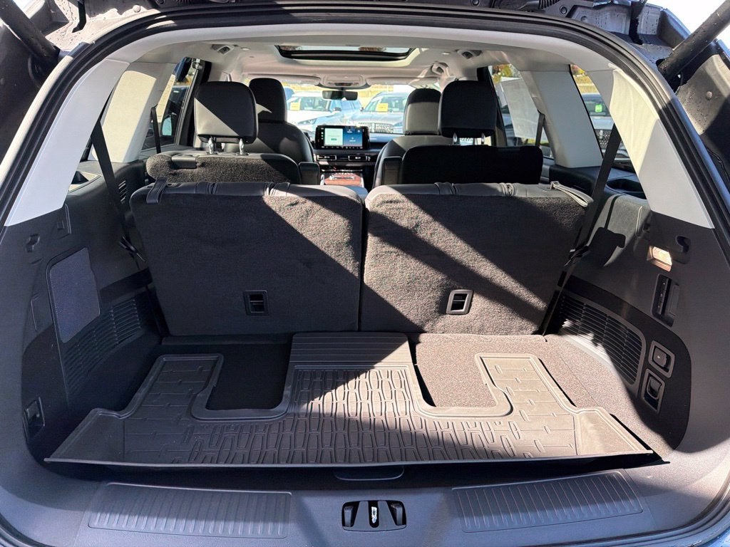 2027 Lincoln Aviator Reserve Premium