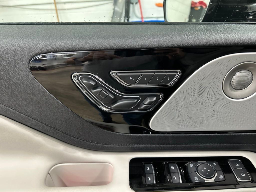 2026 Lincoln Aviator Reserve Premium