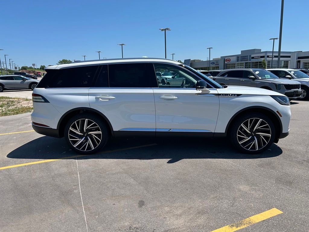2026 Lincoln Aviator Reserve