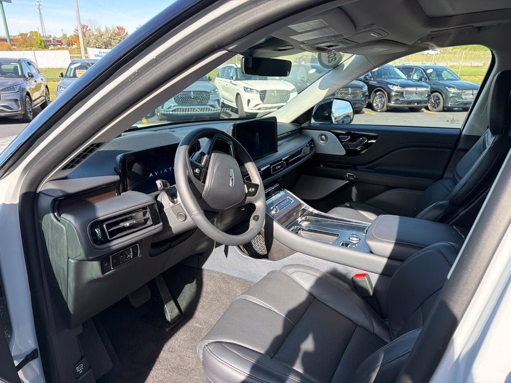 2027 Lincoln Aviator Reserve