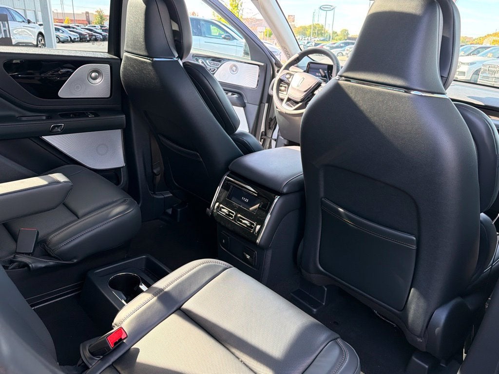 2027 Lincoln Aviator Reserve