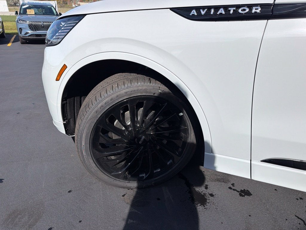 2027 Lincoln Aviator Reserve