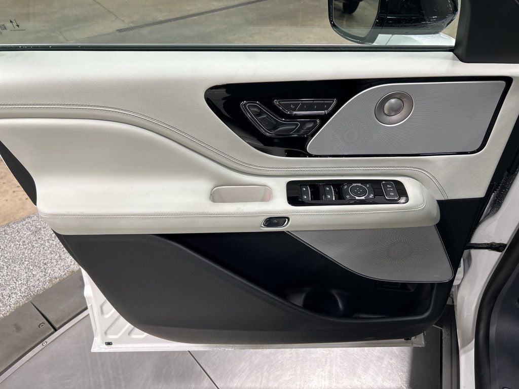 2026 Lincoln Aviator Black Label