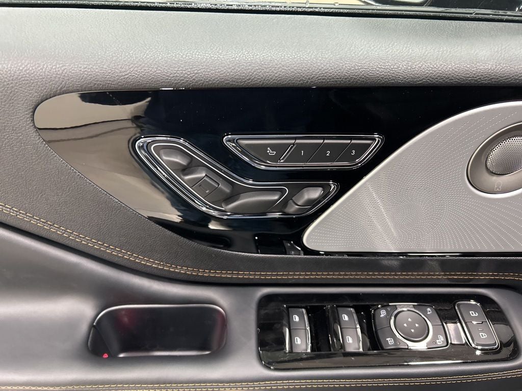 2026 Lincoln Aviator Black Label
