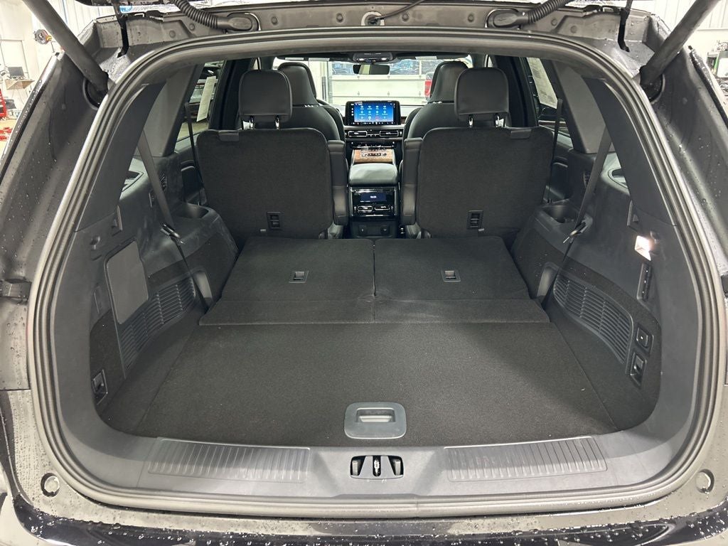 2026 Lincoln Aviator Black Label