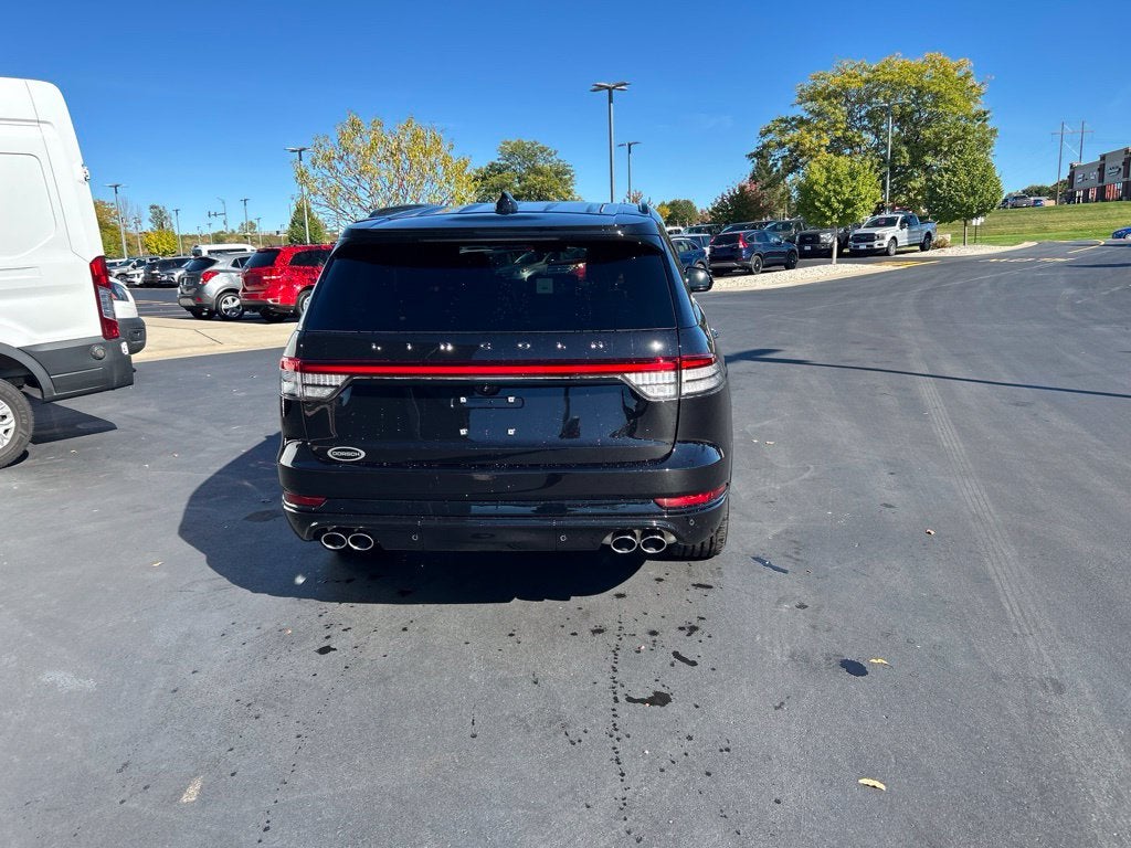 2027 Lincoln Aviator Black Label