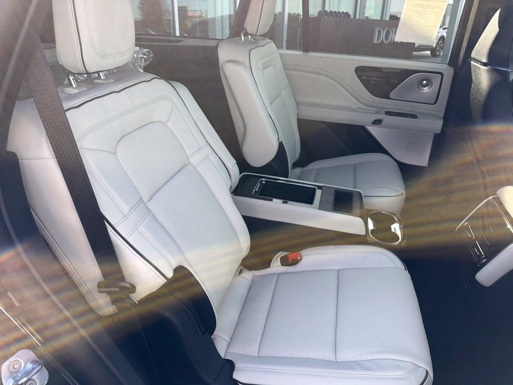2027 Lincoln Aviator Black Label