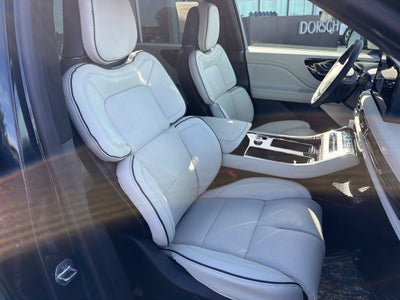 2027 Lincoln Aviator Black Label