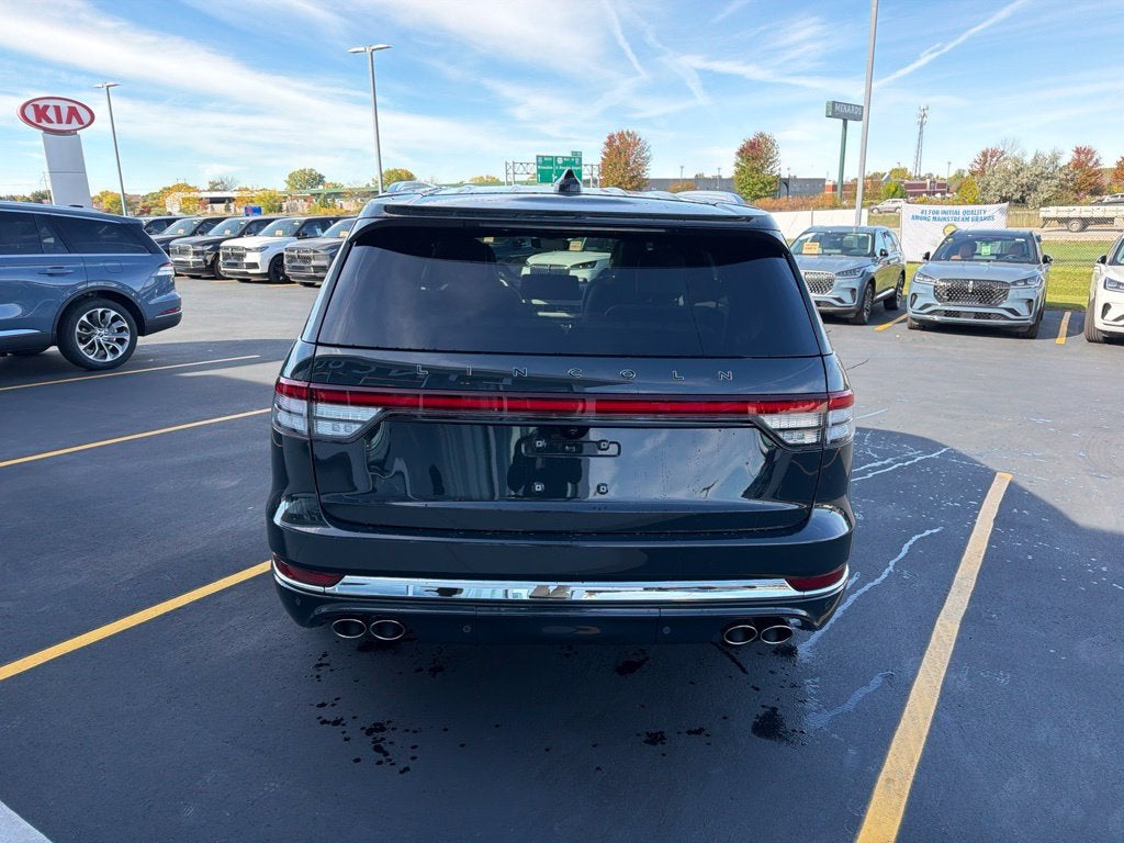 2027 Lincoln Aviator Black Label