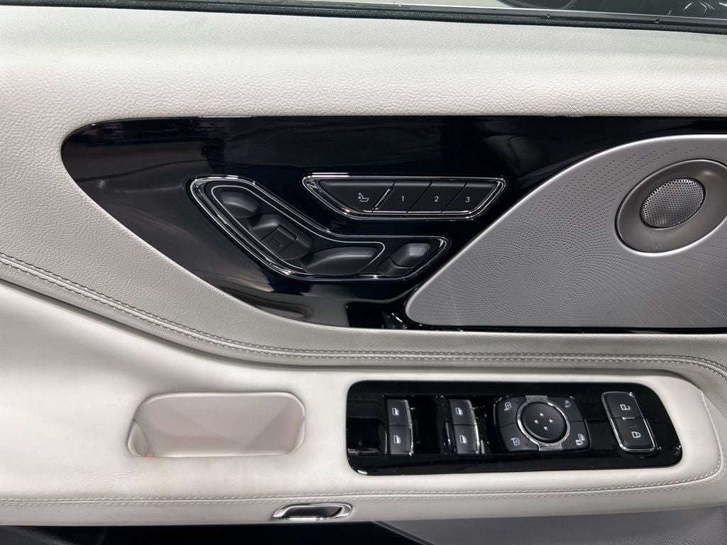 2026 Lincoln Aviator Black Label