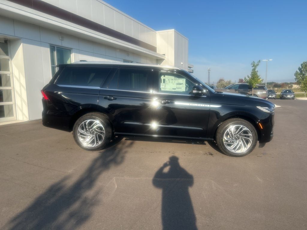 2025 Lincoln Navigator Reserve