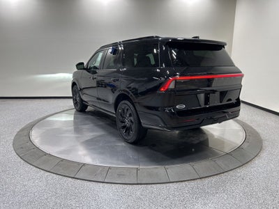 2026 Lincoln Navigator Reserve