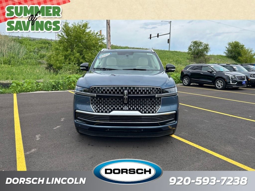 2027 Lincoln Navigator Reserve
