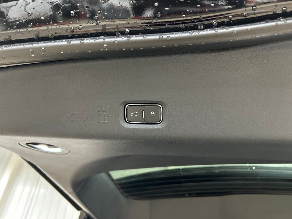 2027 Lincoln Navigator Black Label