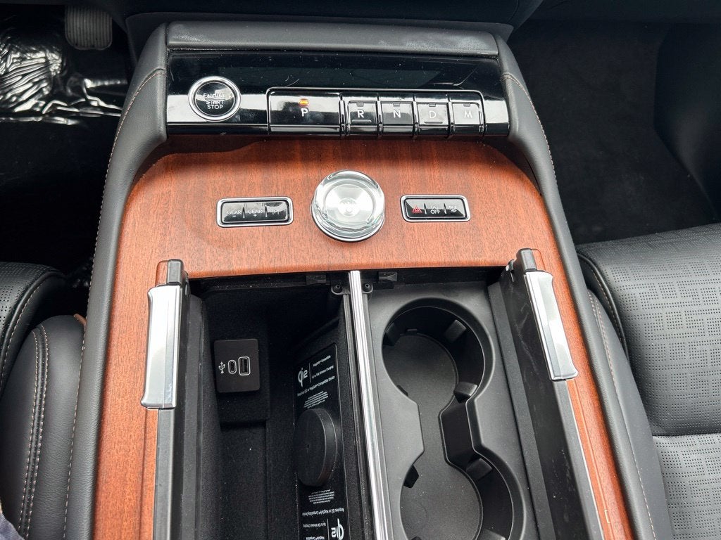 2027 Lincoln Navigator Black Label