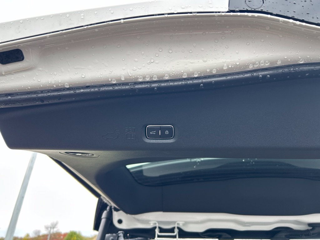2027 Lincoln Navigator Black Label