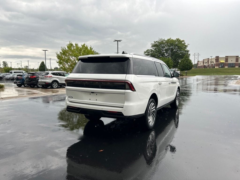 2026 Lincoln Navigator L Reserve