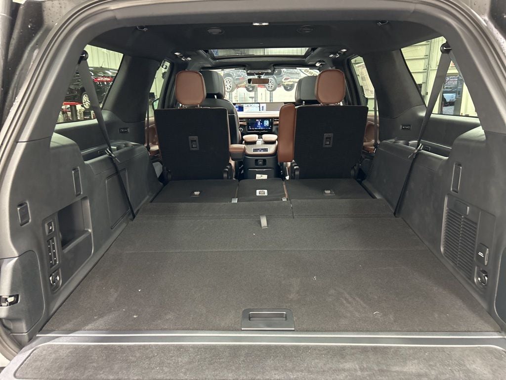 2026 Lincoln Navigator L Reserve