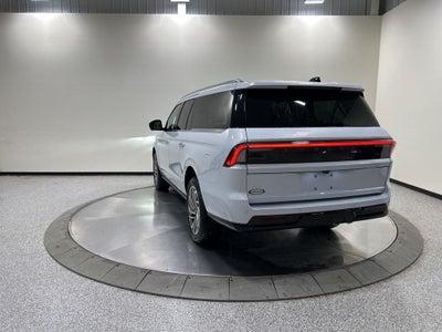 2026 Lincoln Navigator L Reserve