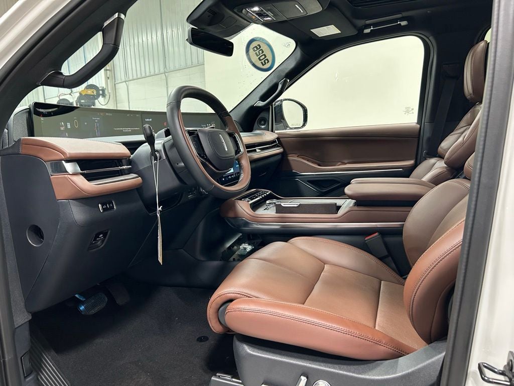 2026 Lincoln Navigator L Reserve