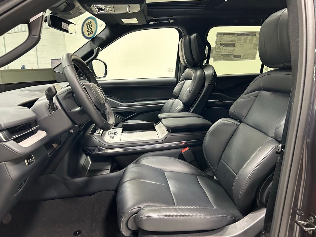 2026 Lincoln Navigator L Reserve