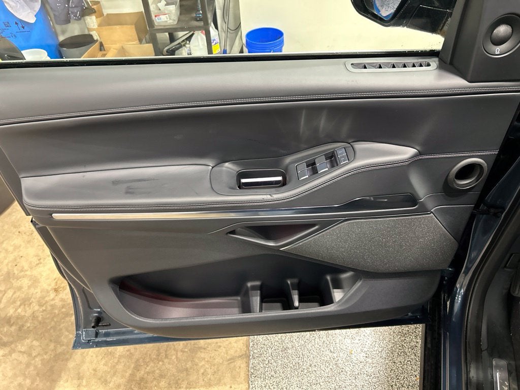 2027 Lincoln Navigator L Reserve