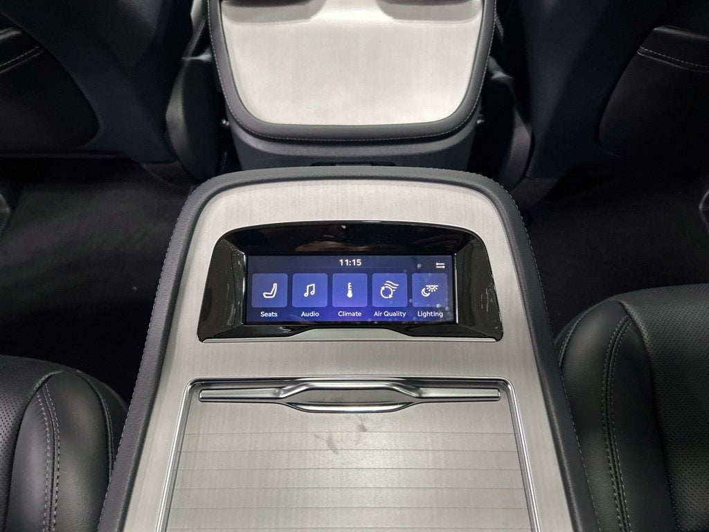 2027 Lincoln Navigator L Reserve