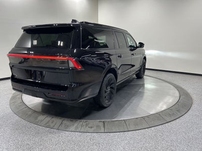 2026 Lincoln Navigator L Reserve