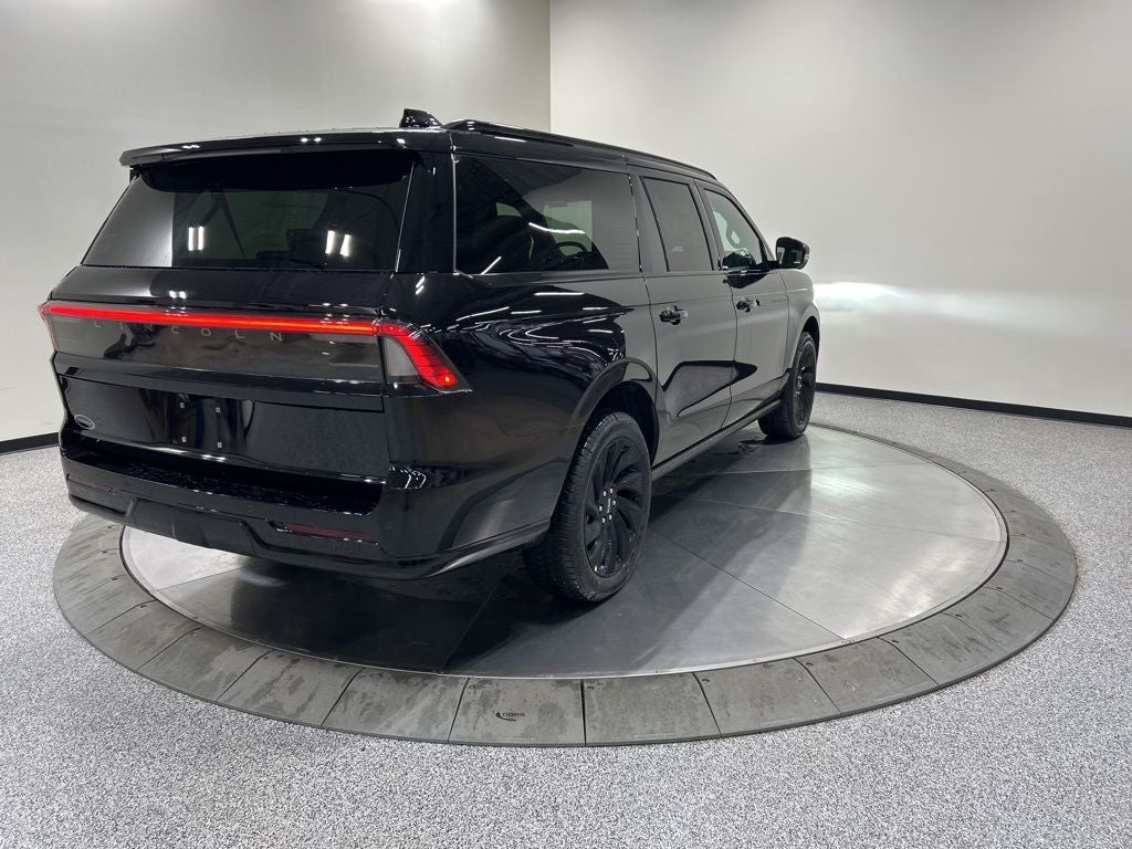 2026 Lincoln Navigator L Reserve