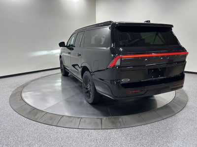 2026 Lincoln Navigator L Reserve