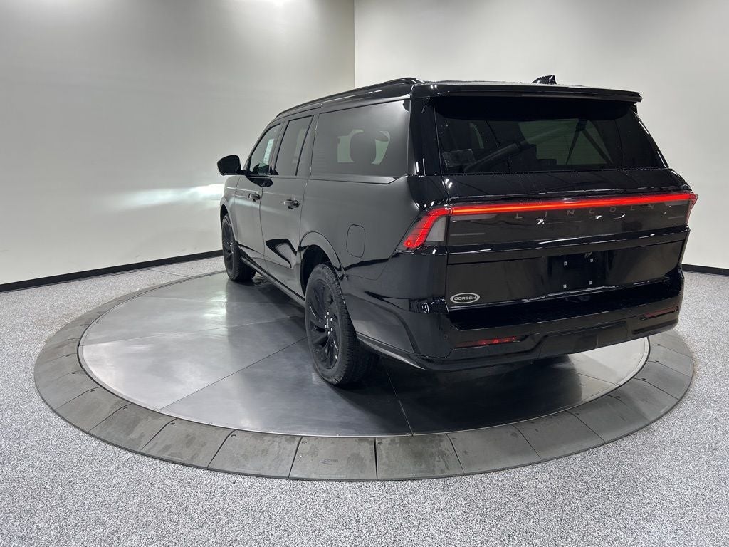 2026 Lincoln Navigator L Reserve