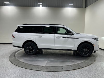 2026 Lincoln Navigator L Reserve