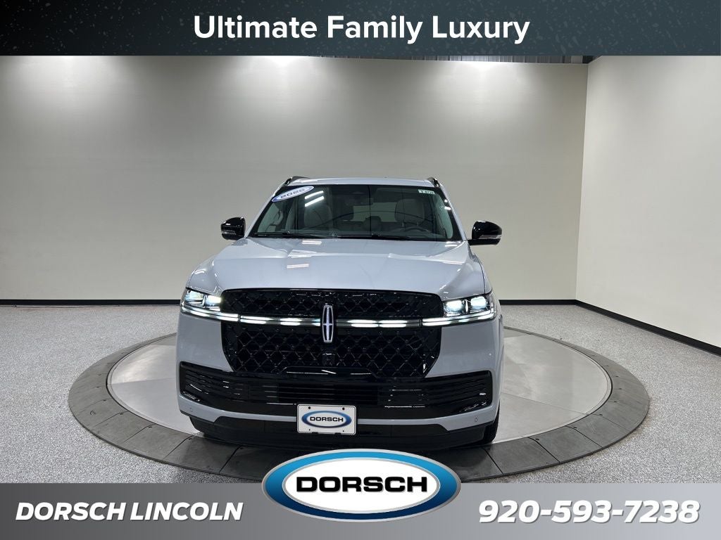 2026 Lincoln Navigator L Reserve