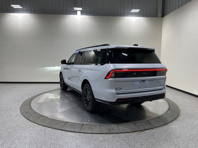 2026 Lincoln Navigator L Reserve