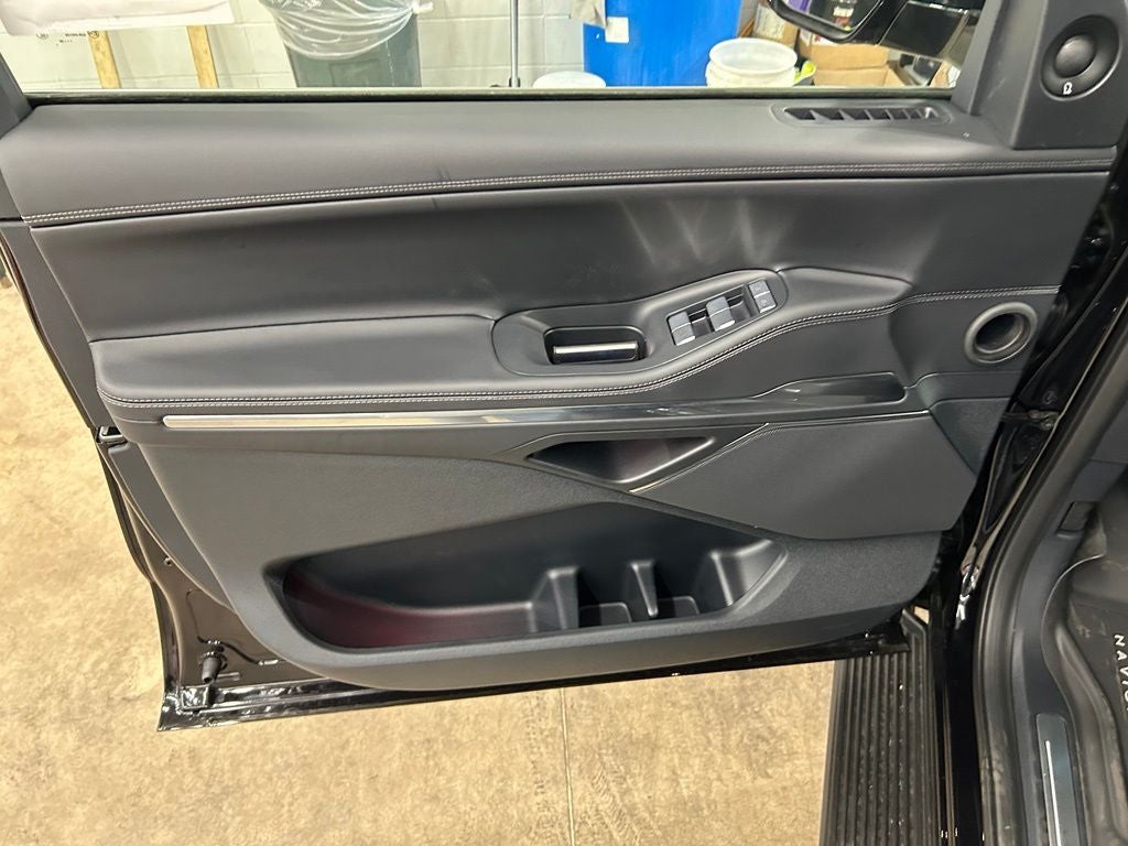 2026 Lincoln Navigator L Premiere