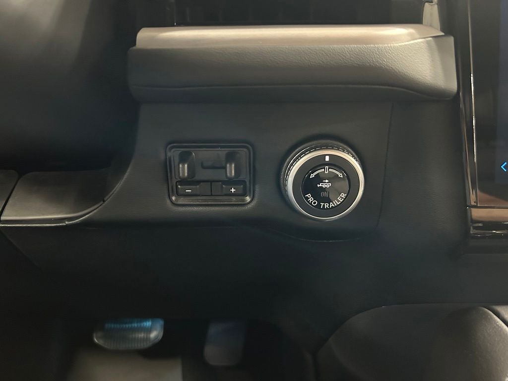 2026 Lincoln Navigator L Premiere