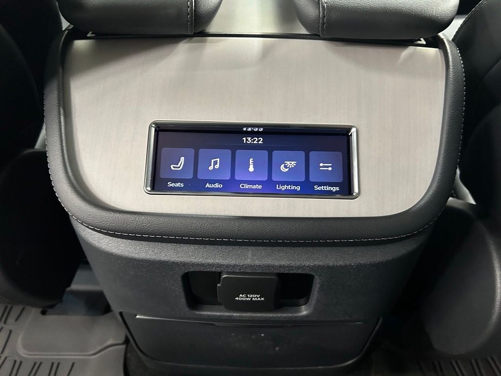 2026 Lincoln Navigator L Premiere