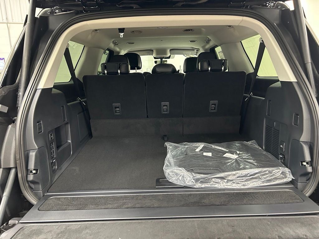 2026 Lincoln Navigator L Premiere