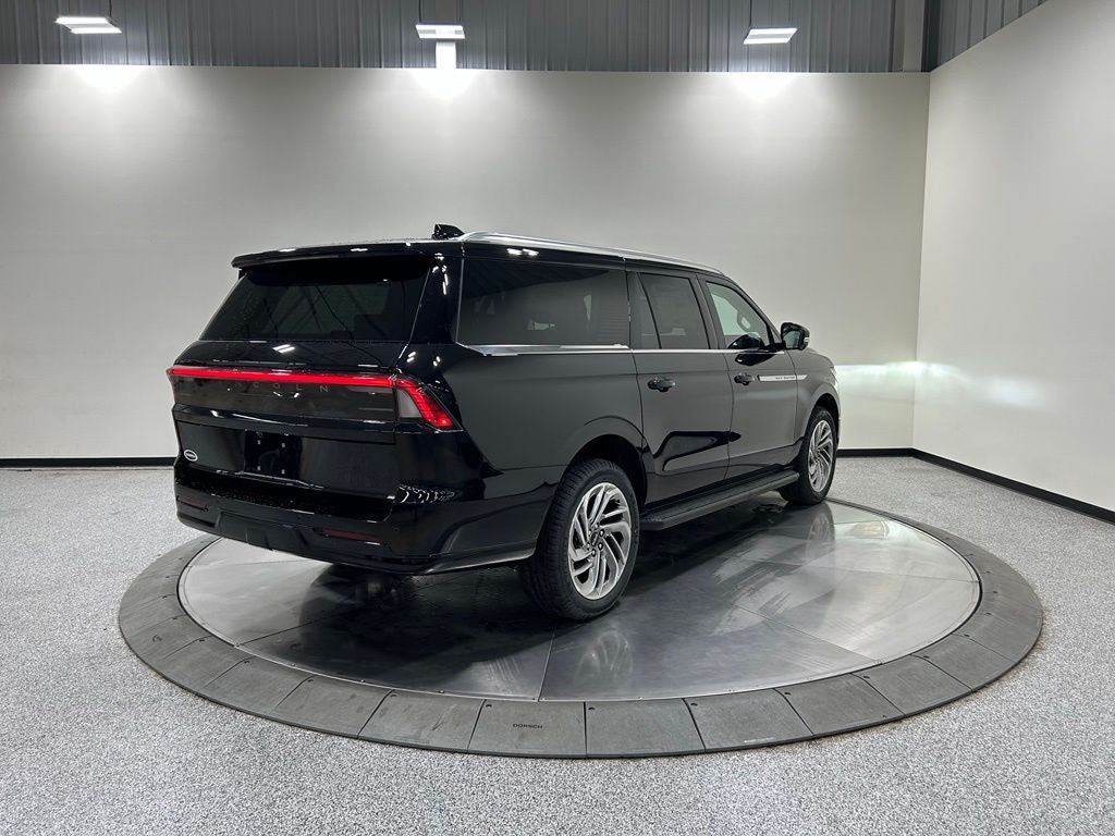 2026 Lincoln Navigator L Premiere