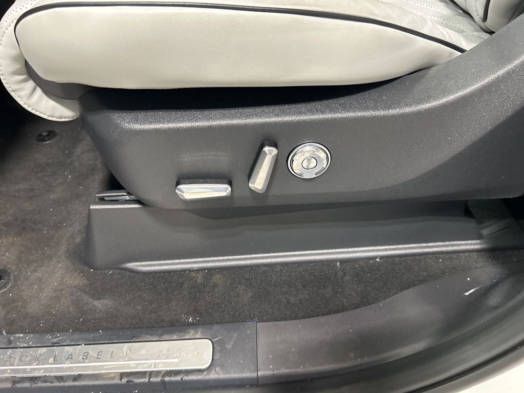 2026 Lincoln Navigator L Black Label
