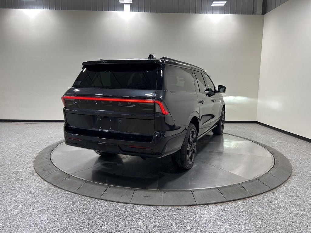 2026 Lincoln Navigator L Black Label