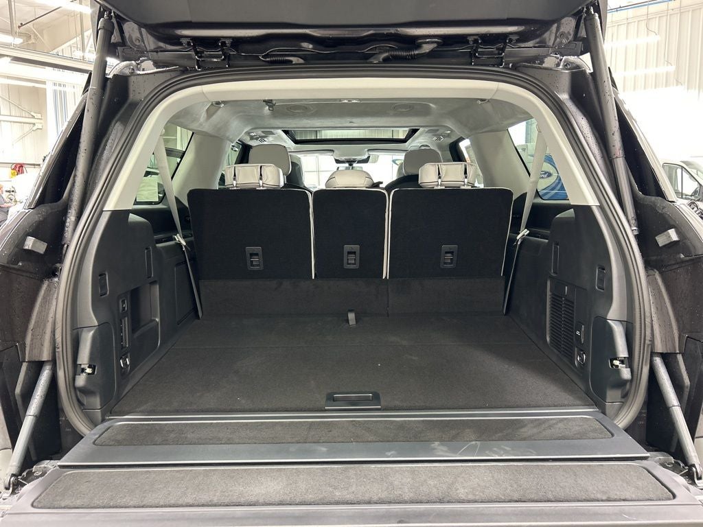 2026 Lincoln Navigator L Black Label