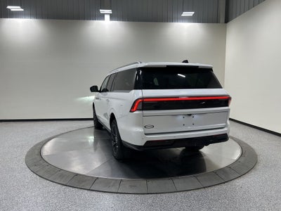 2026 Lincoln Navigator L Black Label