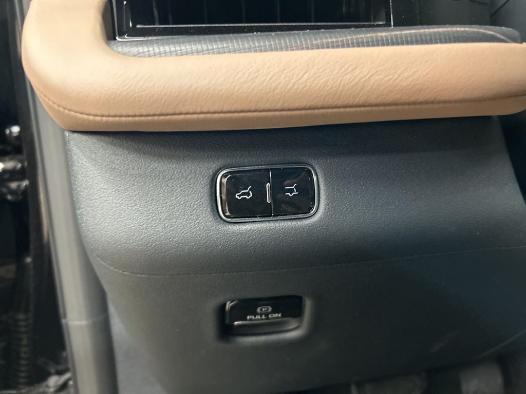 2026 Lincoln Navigator L Black Label