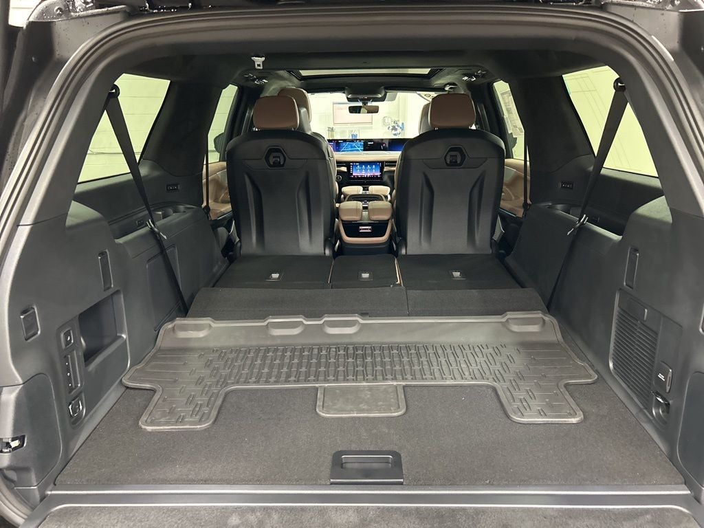 2026 Lincoln Navigator L Black Label