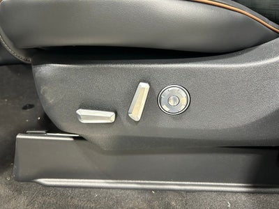 2026 Lincoln Navigator L Black Label