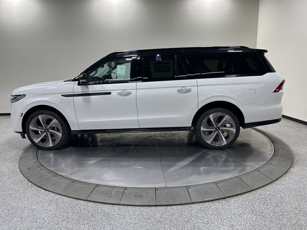 2026 Lincoln Navigator L Black Label