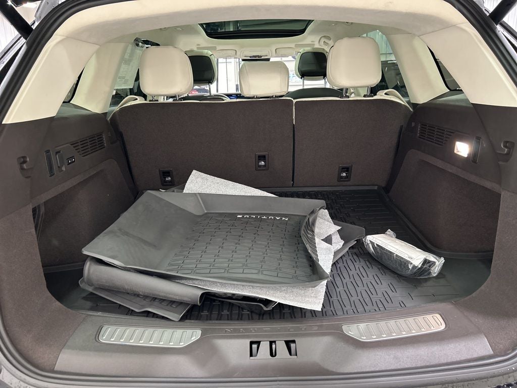 2026 Lincoln Nautilus Black Label